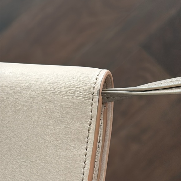 SOLD on another platform Chloe wallet - Picture 11 of 11